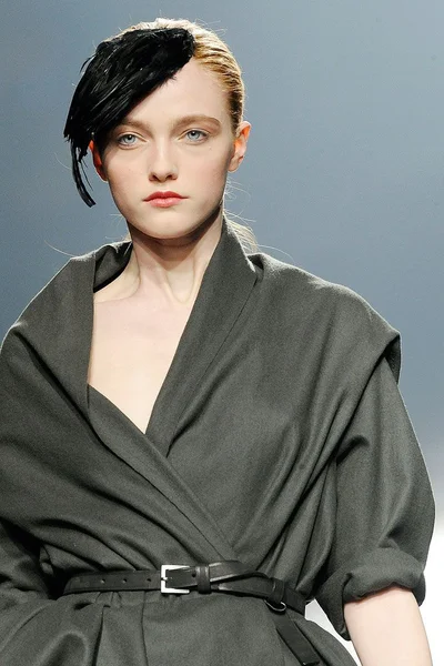 Look 26